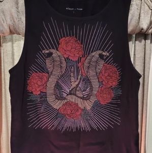 Tank with Cobras and roses